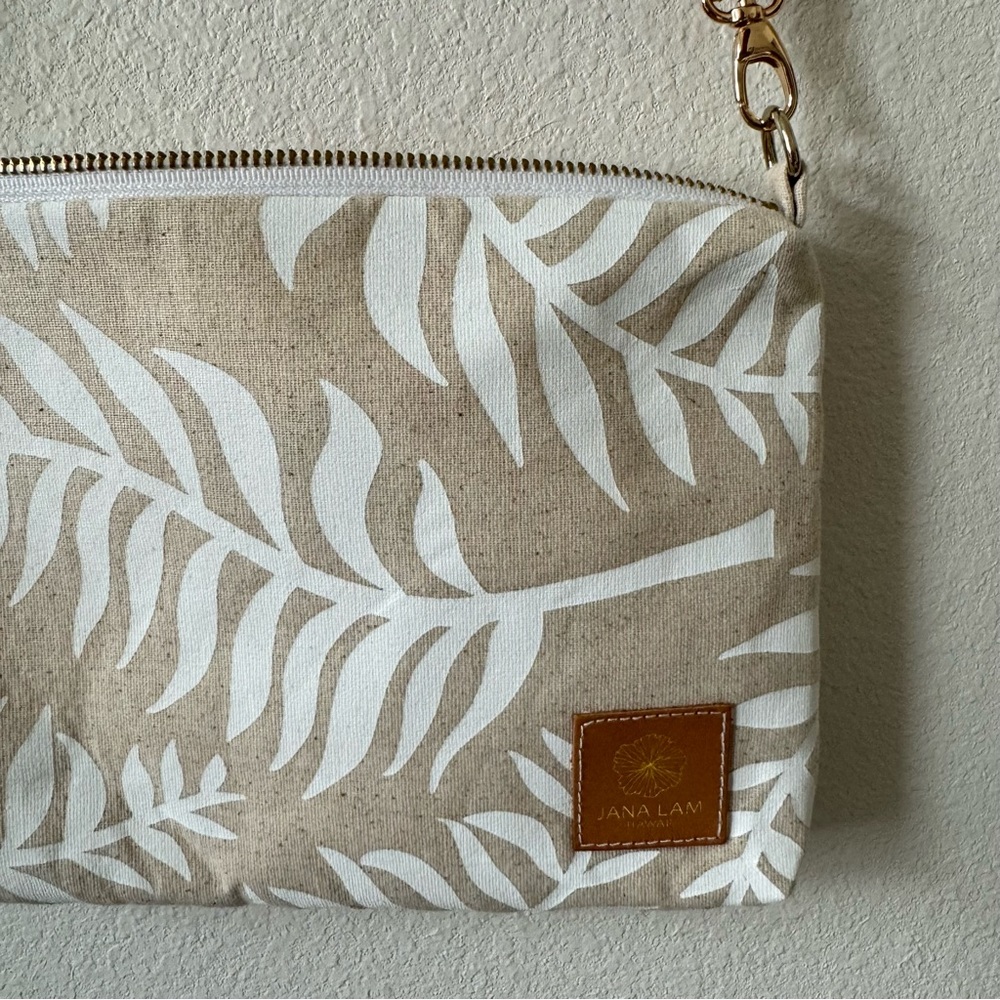 Jana Lam Crossbody Bag/Clutch - Picture 3 of 5